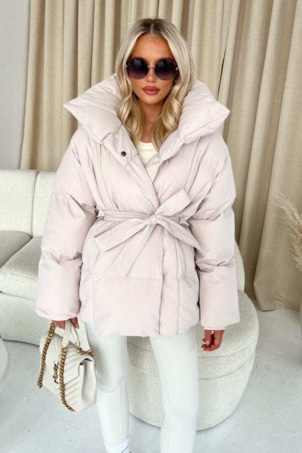 Alaska cream short padded duvet button up coat